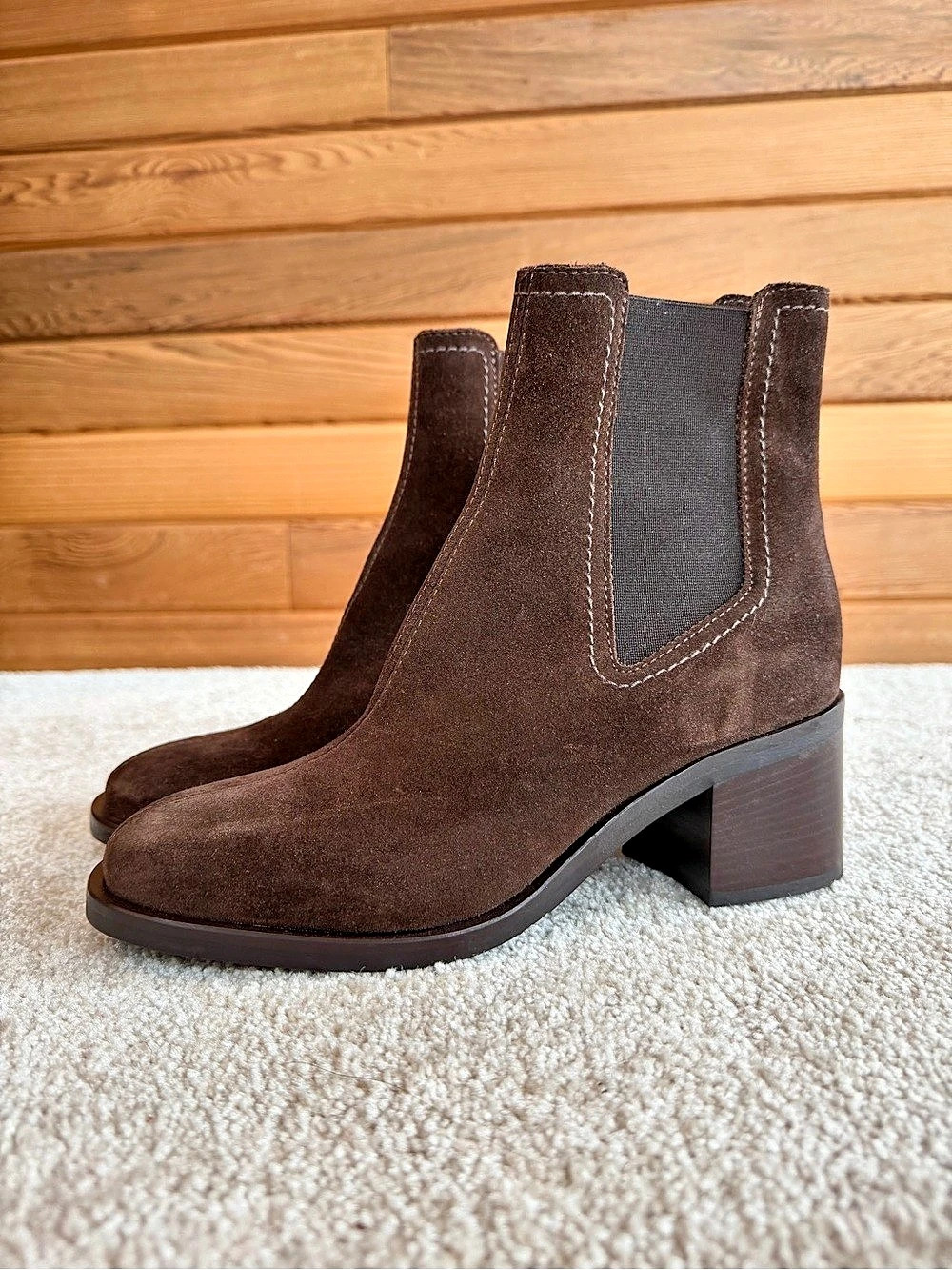 La CANADIENNE Espresso Brown Suede Block Heel Ankle Boots US 6.5 Brand New Never
